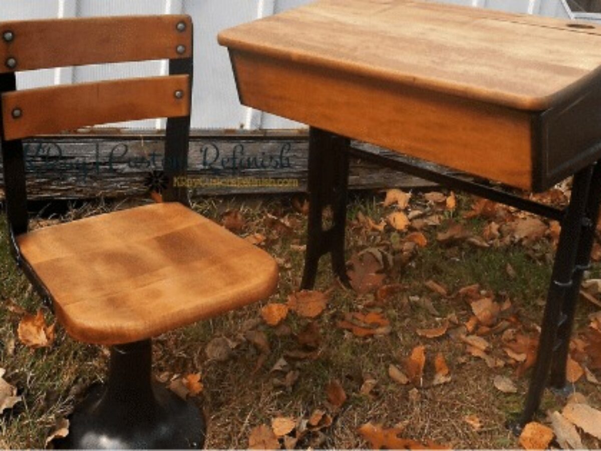Mint Condition-Pick Up Only Details about   Antique Cast Iron and Wood School Desk 
